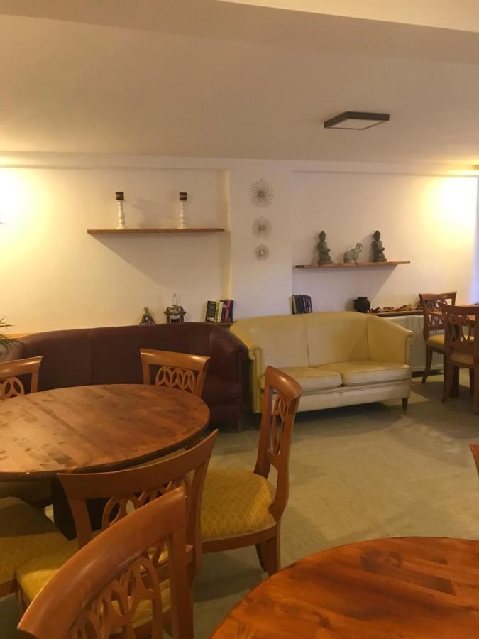 La Butuci Hotel Aknavásár Kültér fotó